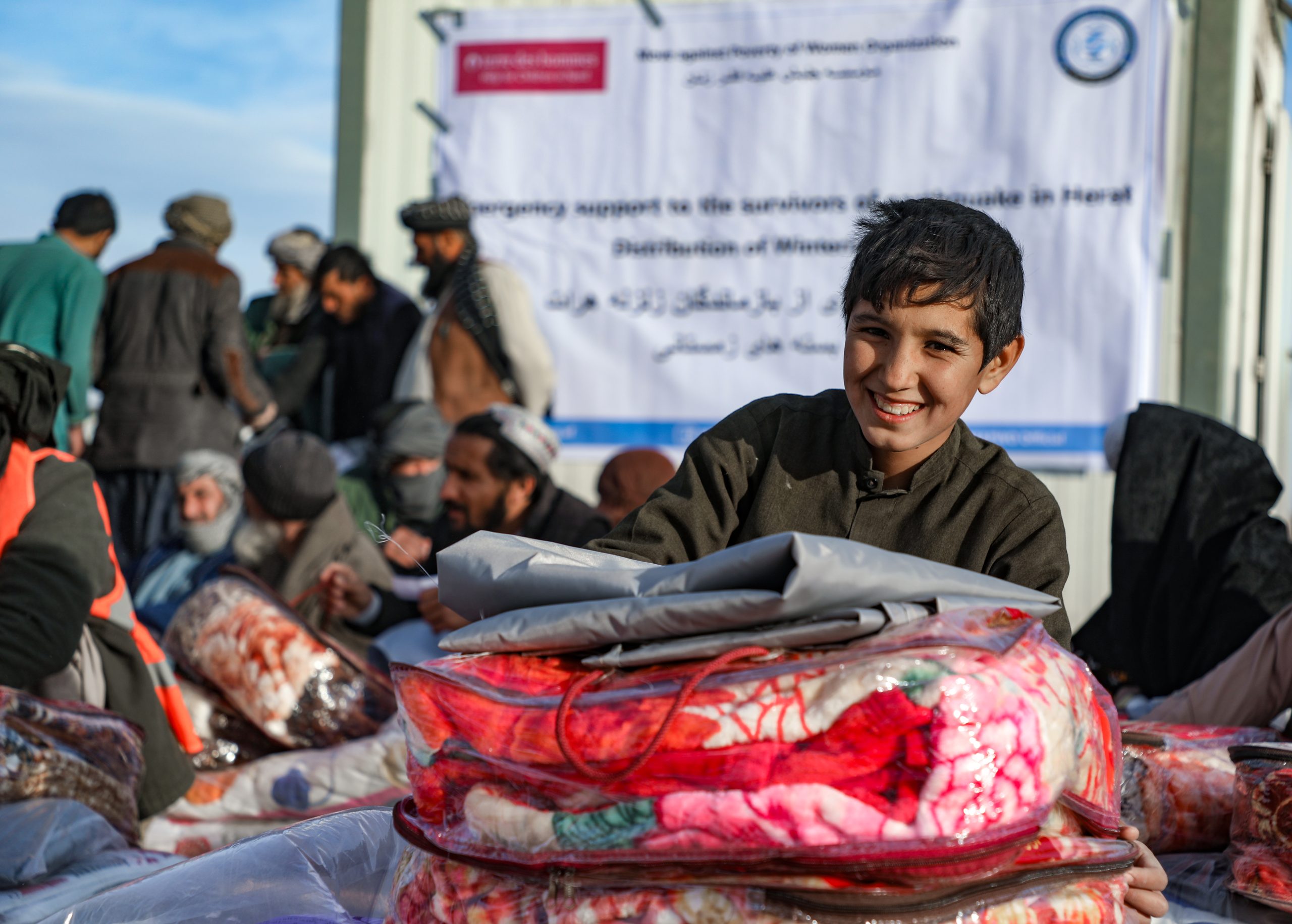 MAPWO Winterization kit distribution_Wardak ha village (11)