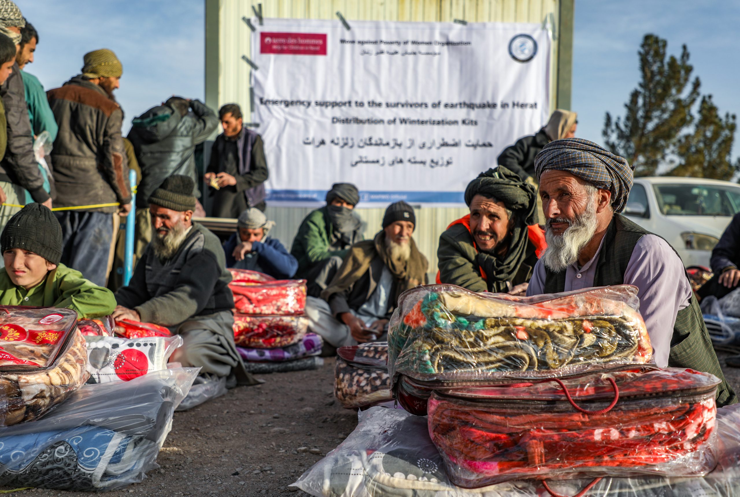 MAPWO Winterization kit distribution_Wardak ha village (8)